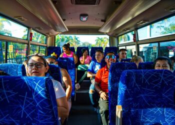 Alcaldía de San Salvador habilita 24 recorridos de transporte gratis hacia el Centro Histórico de la capital