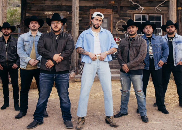 En redes sociales critican a Bad Bunny y Grupo Frontera por supuesto plagio