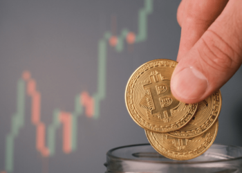 El bitcóin supera los 30.000 dólares por primera vez en los últimos 10 meses