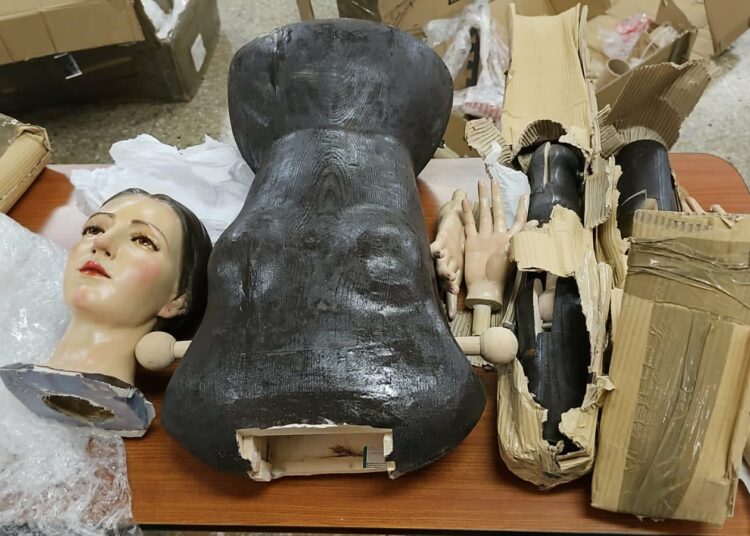 Agentes caninos detectan drogas sintéticas en una encomienda que pretendía ingresar a El Salvador