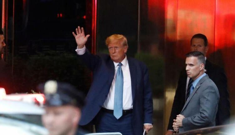 El expresidente de EEUU Donald Trump declaró por 7 horas en caso de demanda por fraude en Nueva York