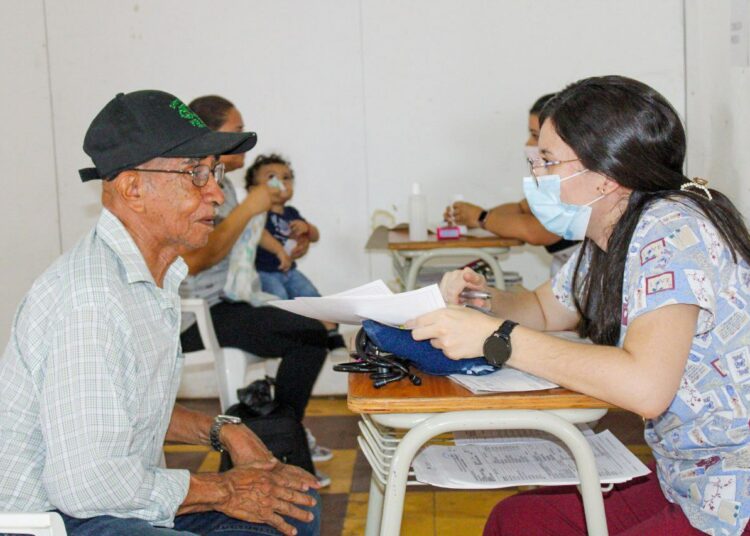 Gobierno realiza jornadas de salud comunitarias para controlar enfermedades