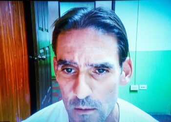 Juez envía a juicio a Ernesto Muyshondt y ordena que siga en prisión