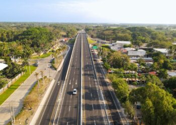 Reportan tráfico fluido en las calles de San Salvador, al regreso de las vacaciones