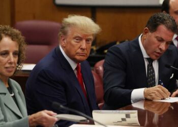 Revelan las acusaciones presentadas contra Trump