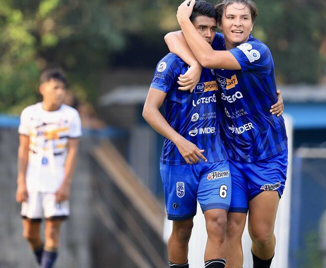 San Salvador y Santa Tecla suman como visitantes