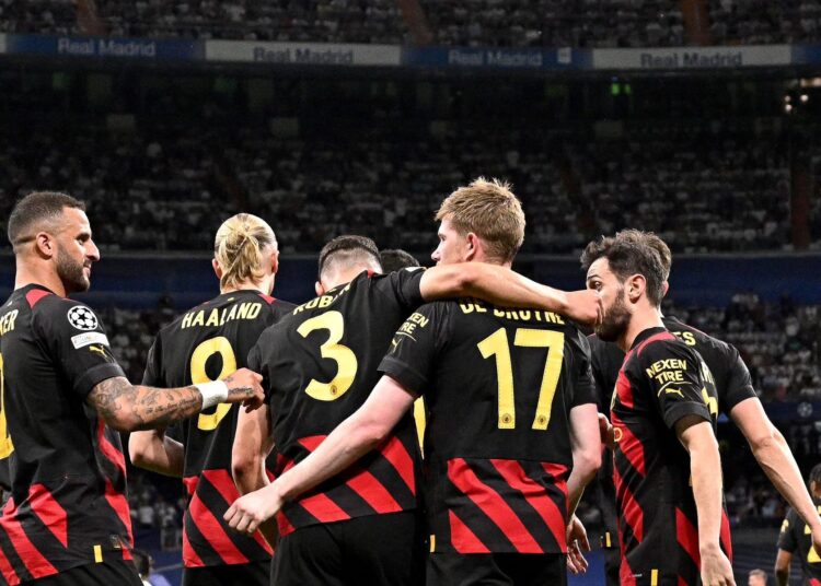 La gran polémica en la jugada previa al gol de De Bruyne que provocó el enojo de Ancelotti