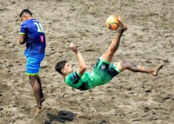 Barra Ciega no suelta el liderato y Barra de Santiago se dio un festín