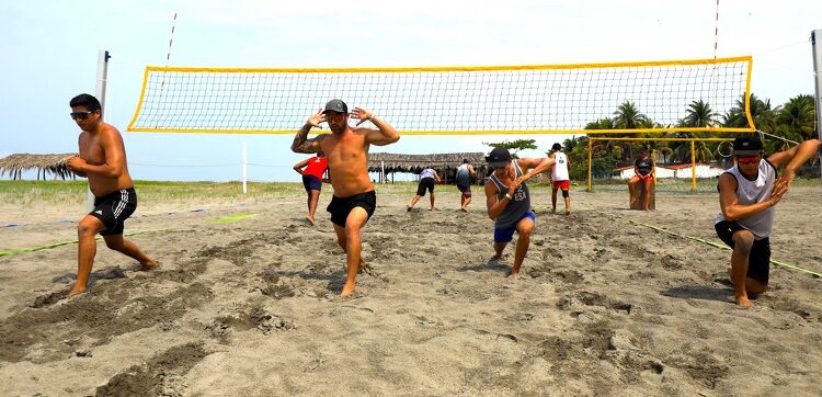 Voleibol de playa se fue a la Costa del Sol y entrena con colombianos