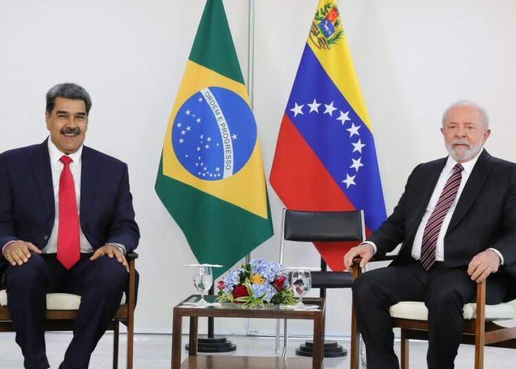 La oposición brasileña acusó a Lula da Silva de pisotear la democracia por recibir a Nicolás Maduro con honores