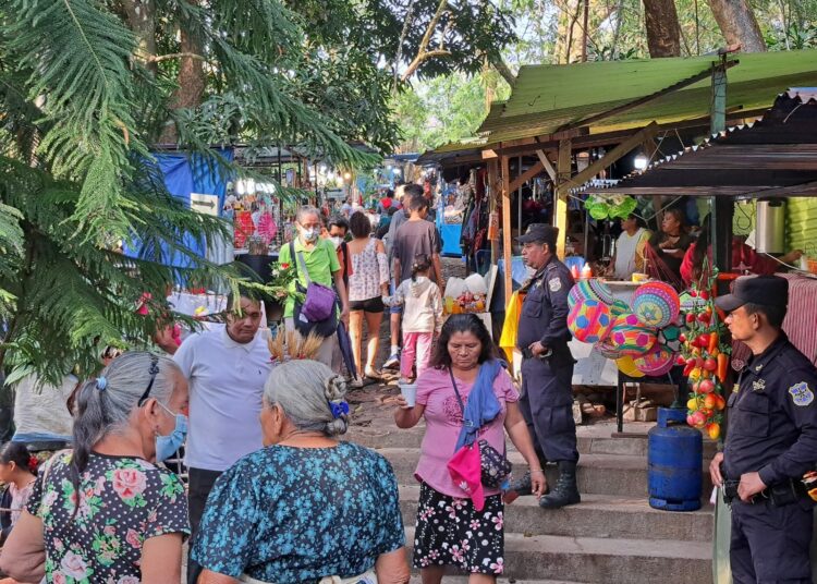 FOTOS | PNC mantienen patrullajes preventivos en El Salvador
