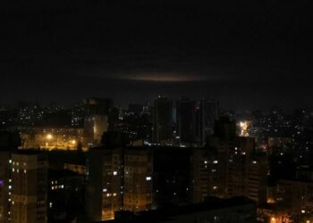 Ucrania repele ataque nocturno con misiles rusos