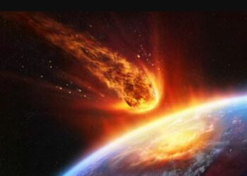 Un asteroide el tamaño de la Torre Eiffel podría impactar en la tierra la próxima semana