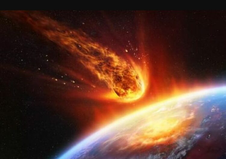 Un asteroide el tamaño de la Torre Eiffel podría impactar en la tierra la próxima semana