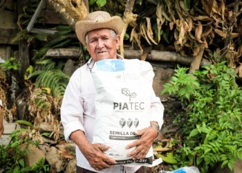 Ministerio de Agricultura continúa entregando paquetes agrícolas en el país&nbsp;