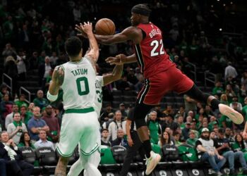 Los Celtics buscan recuperarse en el Juego 2, mientras que el Heat puede aprovechar el impulso