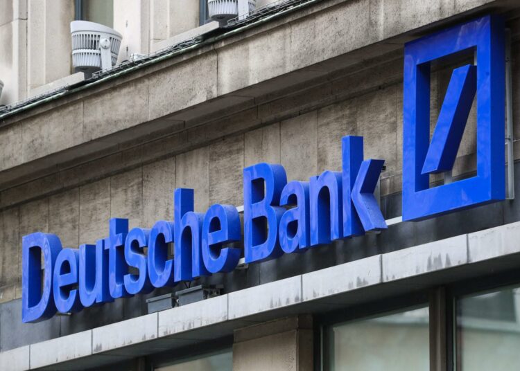 Deutsche Bank Pagará 75 Millones De Dólares A Víctimas De Jeffrey Epstein Diario La Página 