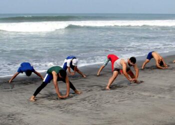 Selección de béisbol trabaja lo físico y lo mental