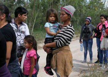 EEUU expulsará en 30 días a familias migrantes que no cumplan requisitos de asilo