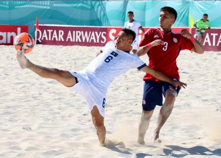 Selecta de playa aplasta a Costa Rica y camina firme a cuartos de final