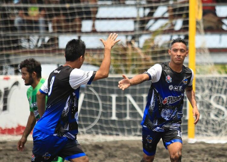 Jason sacó la magia y enfrió a Barra de Santiago