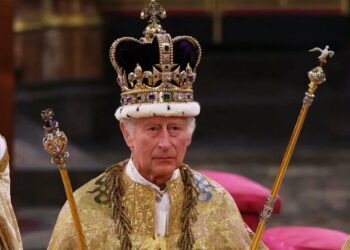Carlos III, el rey infiel que por amor perdió el cariño de millones de británicos