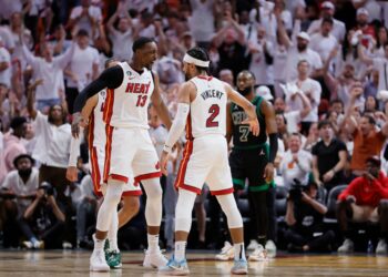 Los Heat aplastan a Celtics y están a un triunfo de las Finales de NBA