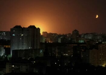 Rusia lanzó un nuevo ataque masivo contra Ucrania con más de 40 drones y misiles de crucero