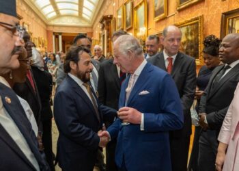 Vicepresidente Félix Ulloa asiste a la coronación del Rey Carlos III