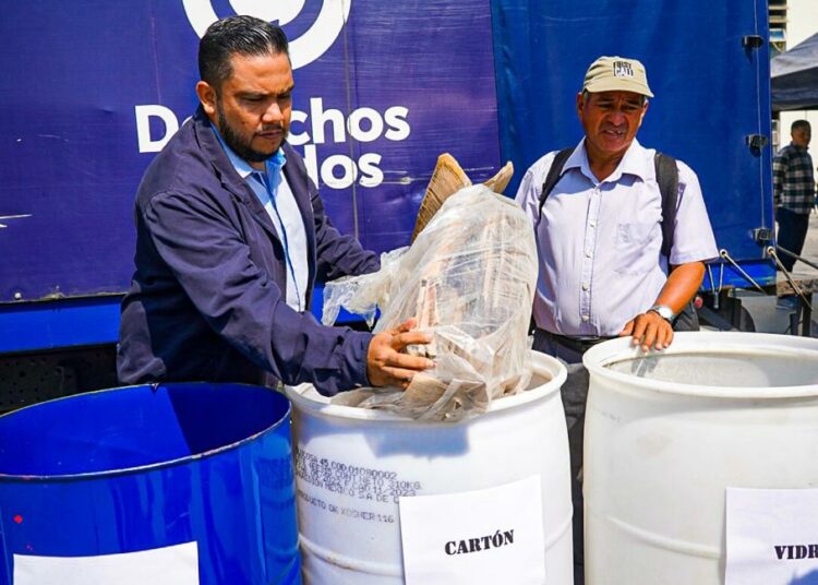 Organizan el primer Sívar Reciclatón en el Centro Histórico de San Salvador