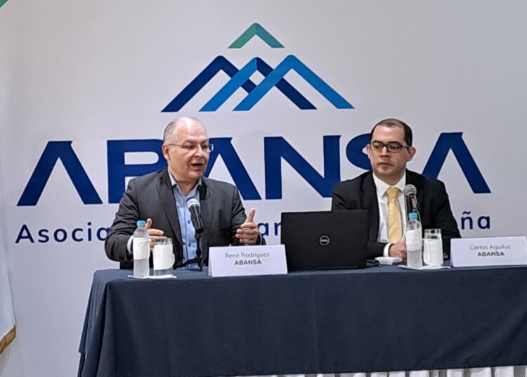 Instituciones financieras trabajan en la reducción de los fraudes cibernéticos