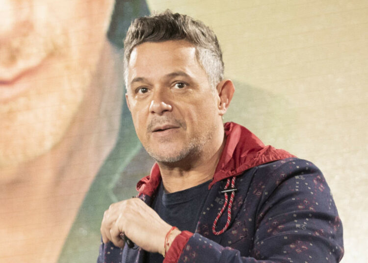 Alejandro Sanz : “no estoy bien, estoy triste y cansado”