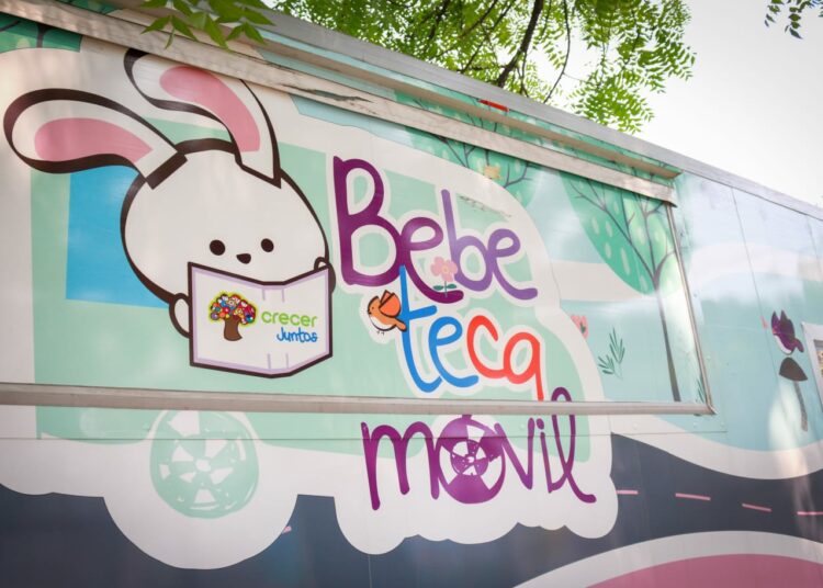 Bebeteca Móvil llega a escuelas del departamento de Cuscatlán