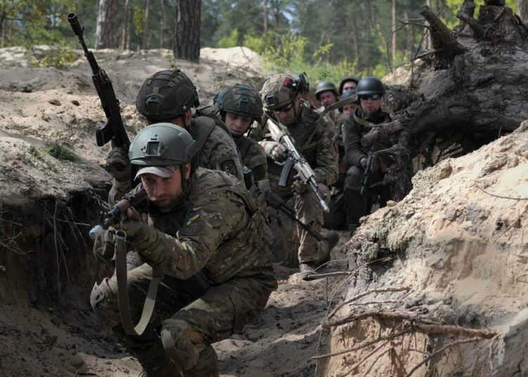 Brigada rusa habría huido de Bajmut, según Ucrania