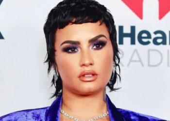 Demi Lovato graba un posible ovni en el cielo y lo sube a Instagram