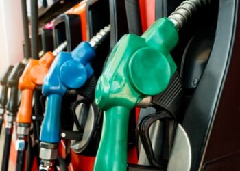 Presentan reducción en los nuevos precios del combustible
