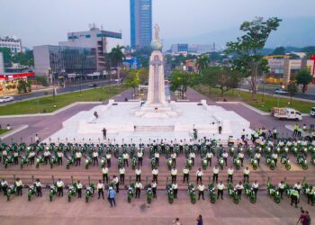 Gobierno entrega a gestores de tránsito motocicletas y dispositivos de control de velocidad