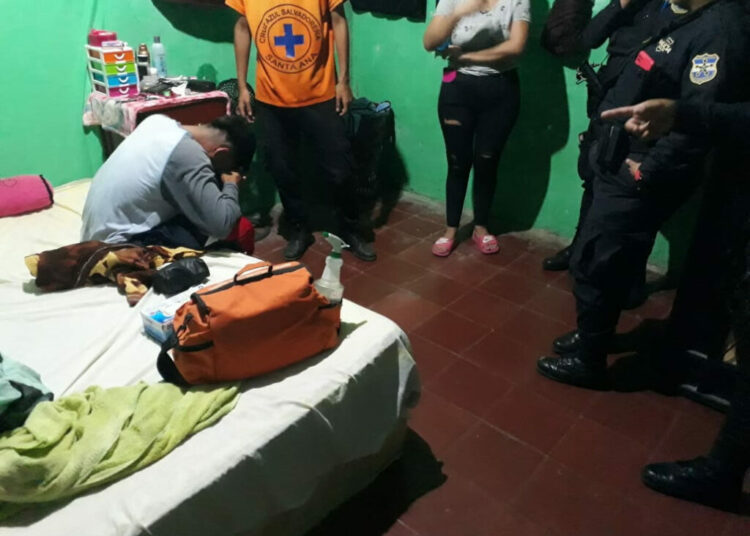 Joven intentó acabar con su vida, pero fue auxiliado en Santa Ana