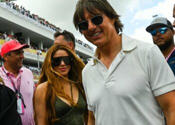 Shakira y Tom Cruise son captados juntos y fans temen que el actor quiera reclutarla en la Cienciología