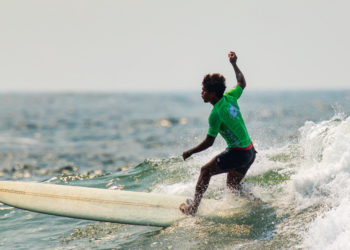 Inicia jornada de competencias de longboard en El Sunzal