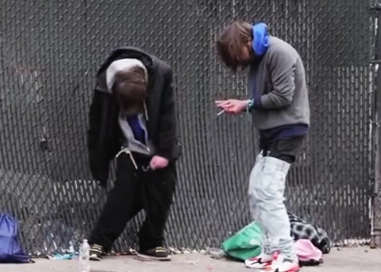 Una ‘droga zombi’ que pudre la carne de los consumidores está en auge en Nueva York