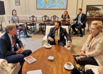 Vicepresidente Félix Ulloa participará en coronación del Rey Carlos III en Reino Unido