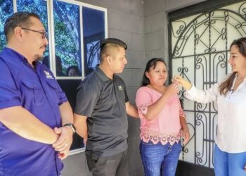 Entregan viviendas dignas a veteranos y excombatientes en San Salvador