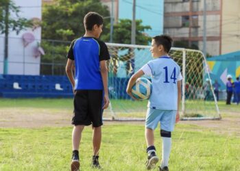 Gobierno renovará espacio deportivo de la colonia IVU