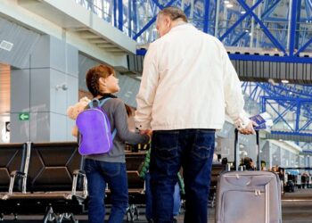 Facilitan revisión y validación en línea de permisos de salida del país a niños y adolescentes