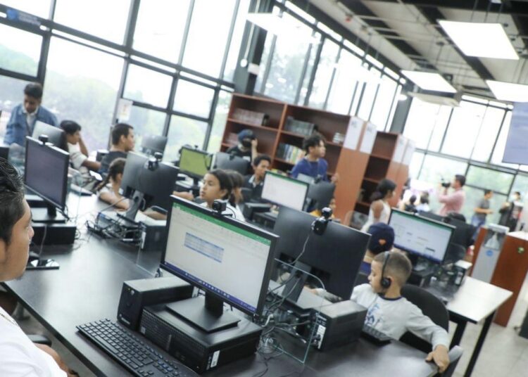 Población puede visitar los CUBO y conocer las oportunidades que ofrecen