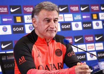 El DT del PSG, Christophe Galtier, y su hijo quedaron bajo custodia policial por sospechas de discriminación