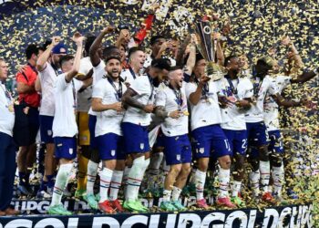 Estados Unidos comienza este sábado la defensa de su corona