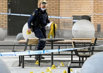 Dos menores muertos y dos heridos deja tiroteo en Suecia