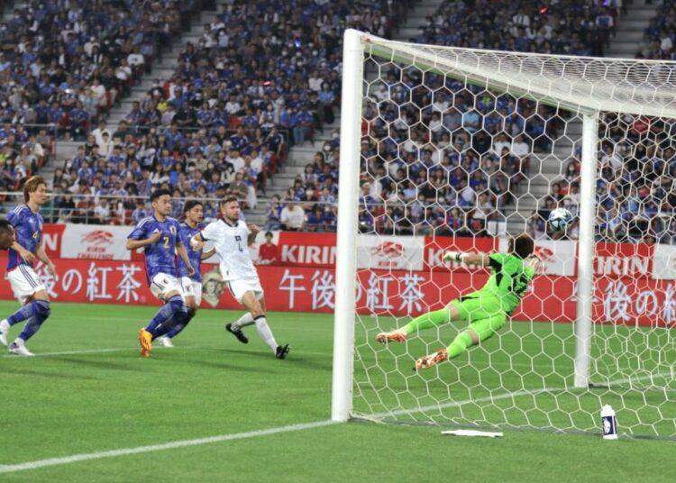 Japón fue contundente y goleó 6-0 a El Salvador